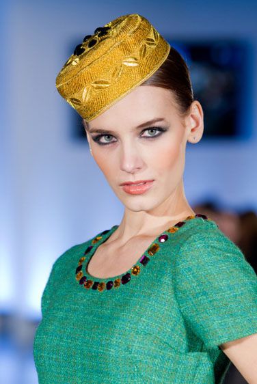 02-Thrift-Chic-Challenge-LookBook.jpg