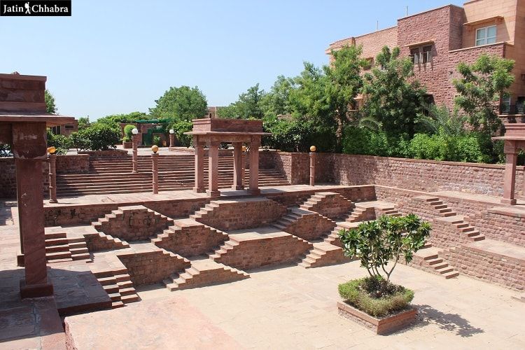 3.-Entrance-of-Birkha-Bawri (1).jpg