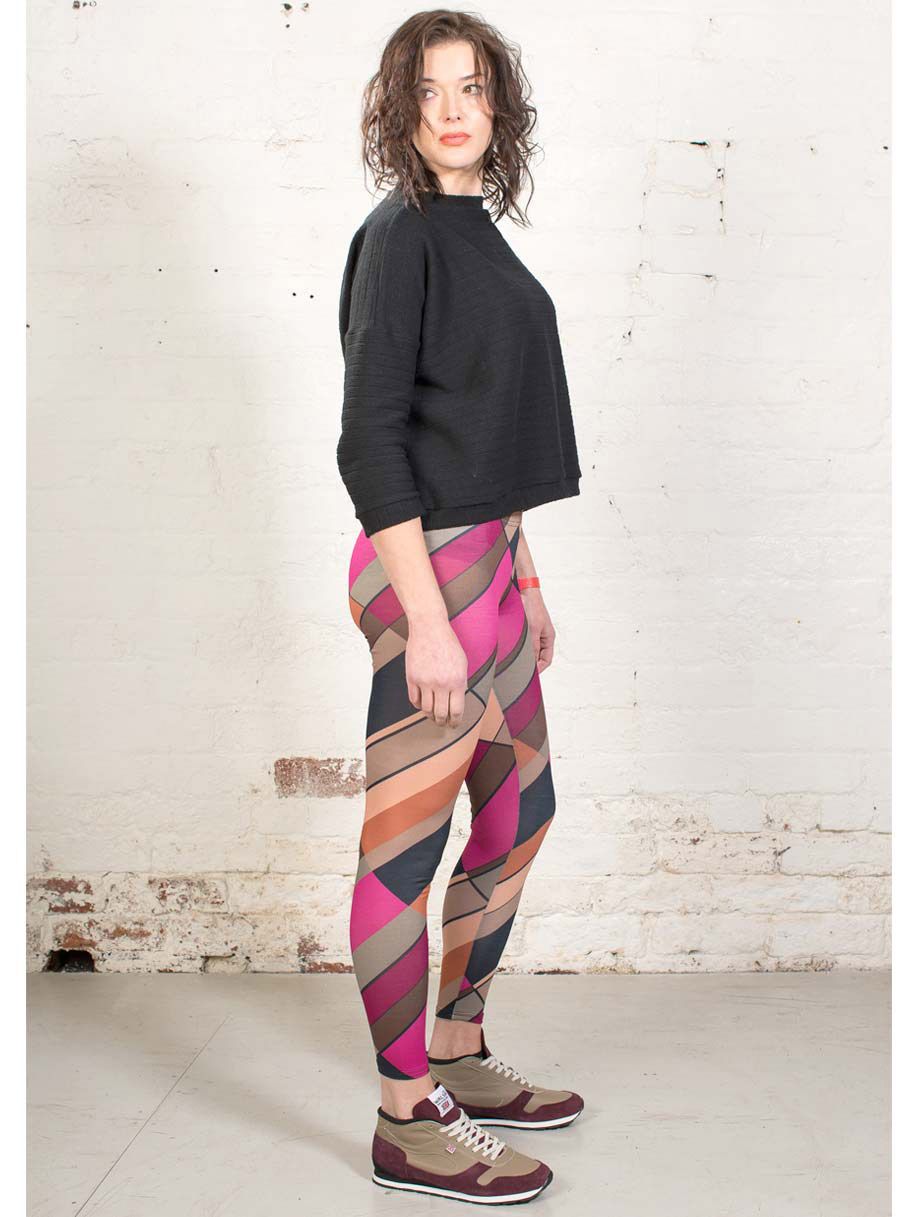 Antiform-Leggings-Wallpaper-2.jpg