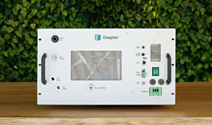 Enapter_EL_4.0_front_435_256.jpg