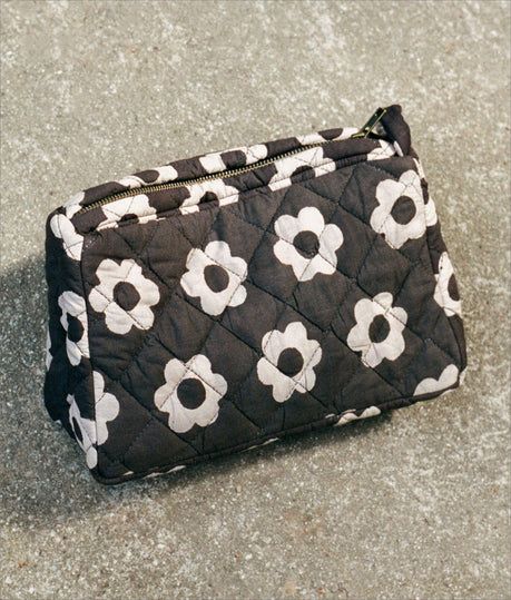 Pouch.jpg