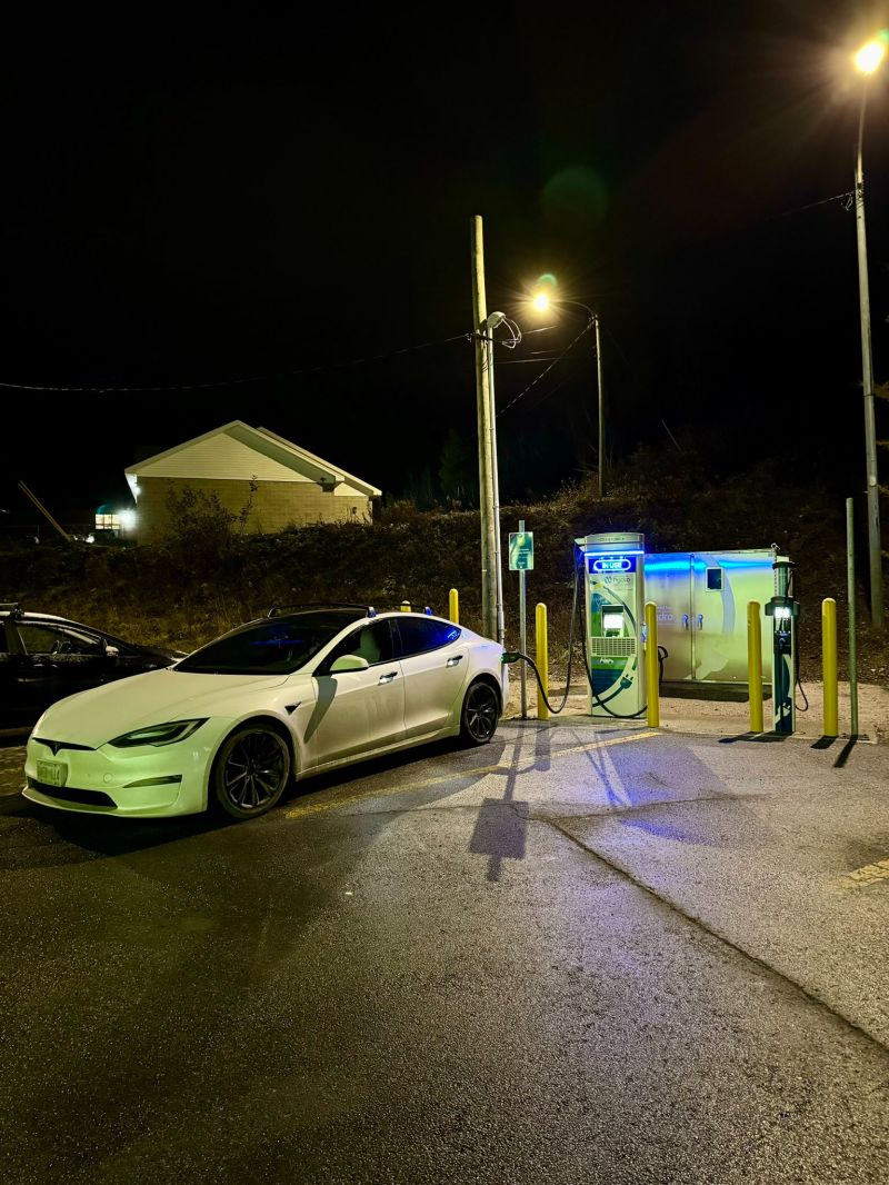 charge 2.jpg