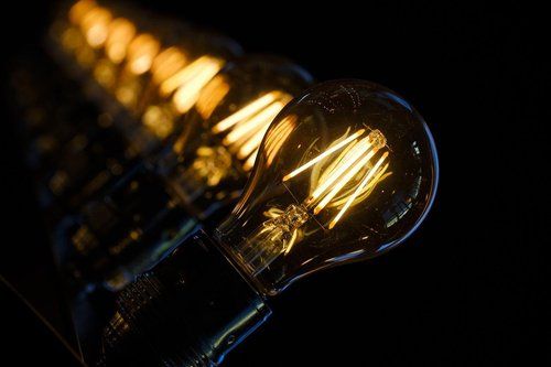 light-bulbs-3489395_1280.jpg