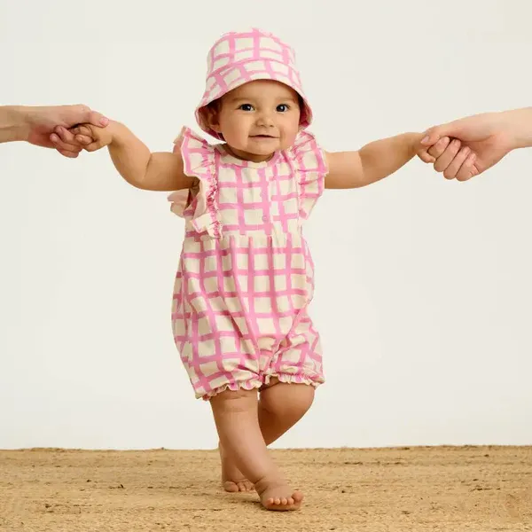 sundae-pink-checker-jersey-baby-frill-bubble-romper-750_600x.webp