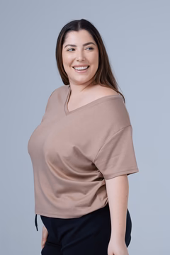 womens-oversized-tee-v-neck-beige-316627.avif